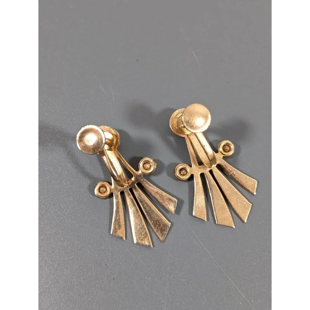 Vintage‎ Gold Tone Art Deco Fan Purple Smokey Rhinestone Screw Back Earrings